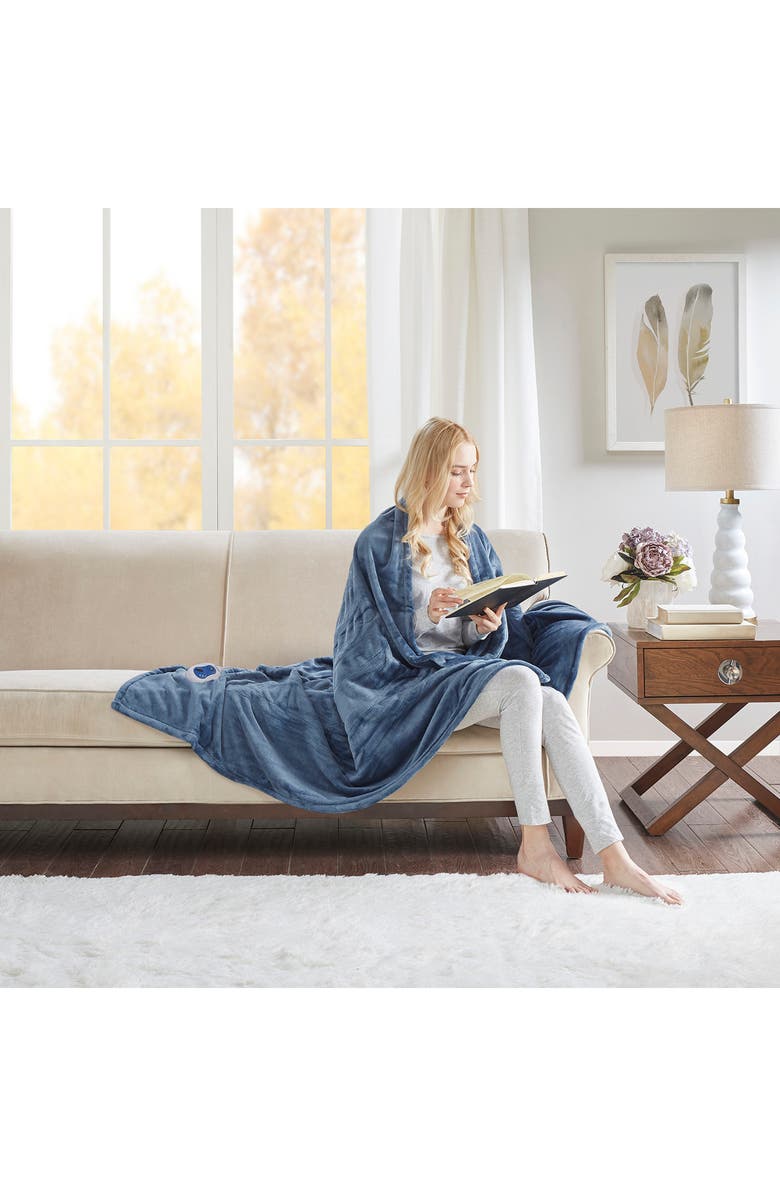 BEAUTYREST Heated Oversized Throw Blanket, Alternate, color, Sapphire Blue
