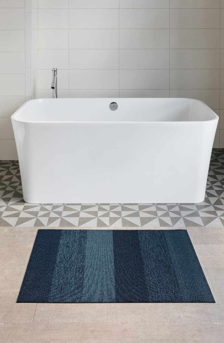 Chilewich Marble Stripe Indoor/Outdoor Runner, Alternate, color, Bay Blue