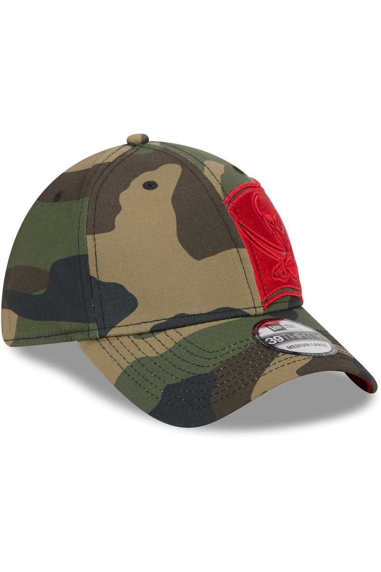 Men's New Era Camo Tampa Bay Buccaneers  Punched Out 39THIRTY Flex Hat, Alternate, color, Camo