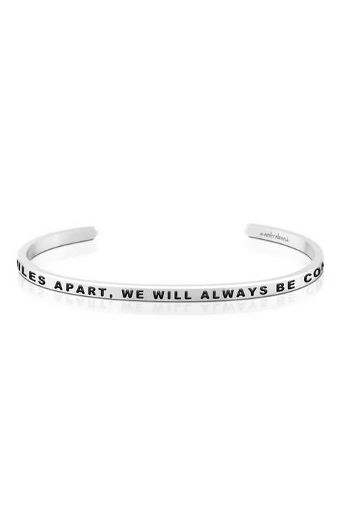 Side By Side Or Miles Apart, We Will Always Be Connected By Heart bracelet