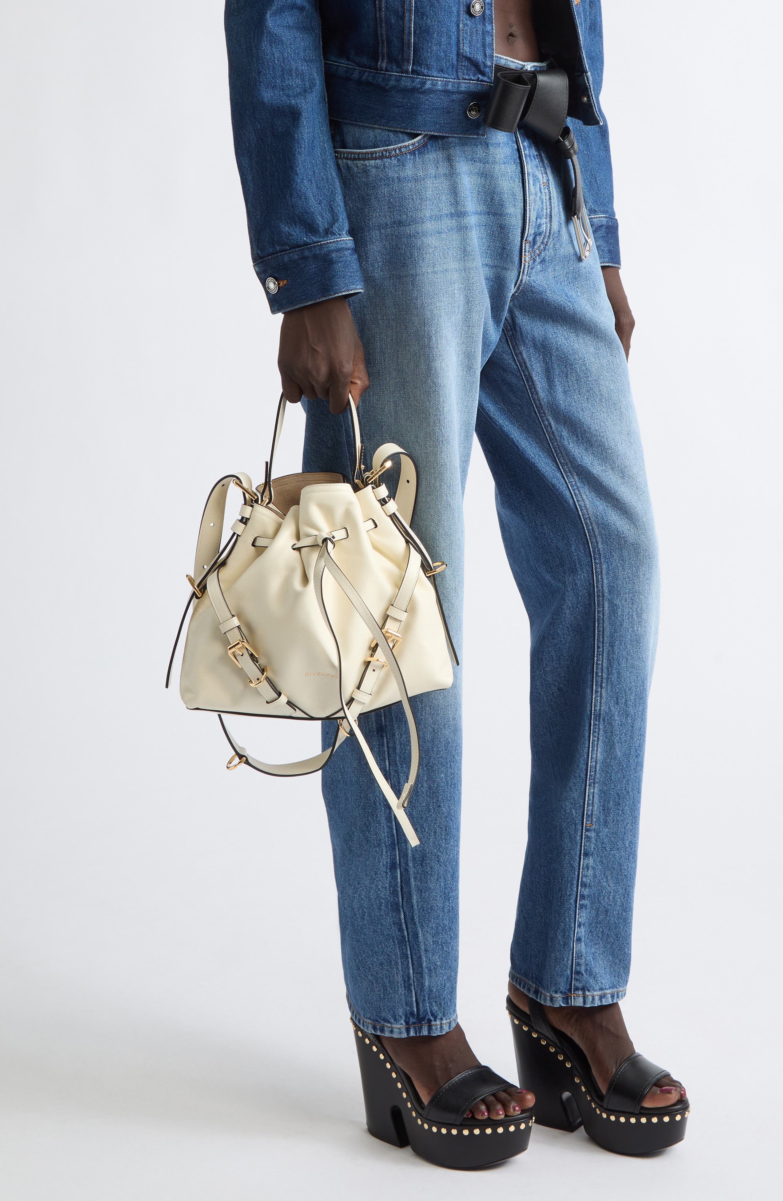 Small Voyou Leather Bucket Bag, Alternate, color, IVORY