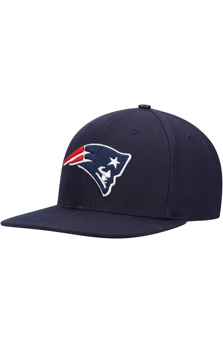 PRO STANDARD Men's Pro Standard Navy New England Patriots Logo Snapback Hat, Alternate, color, 