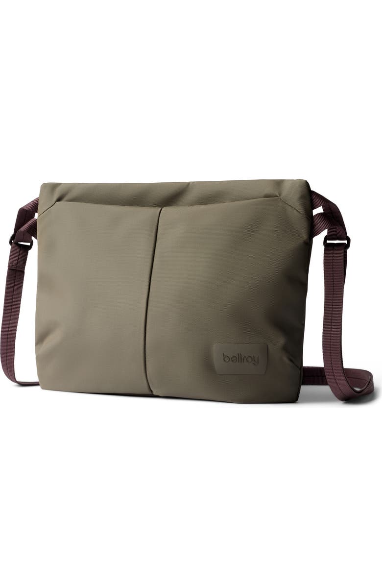 https://n.nordstrommedia.com/it/39f50ae7-e4c5-44f3-baf8-90c400334a8d.jpeg?crop=pad&trim=color&w=780&h=1196