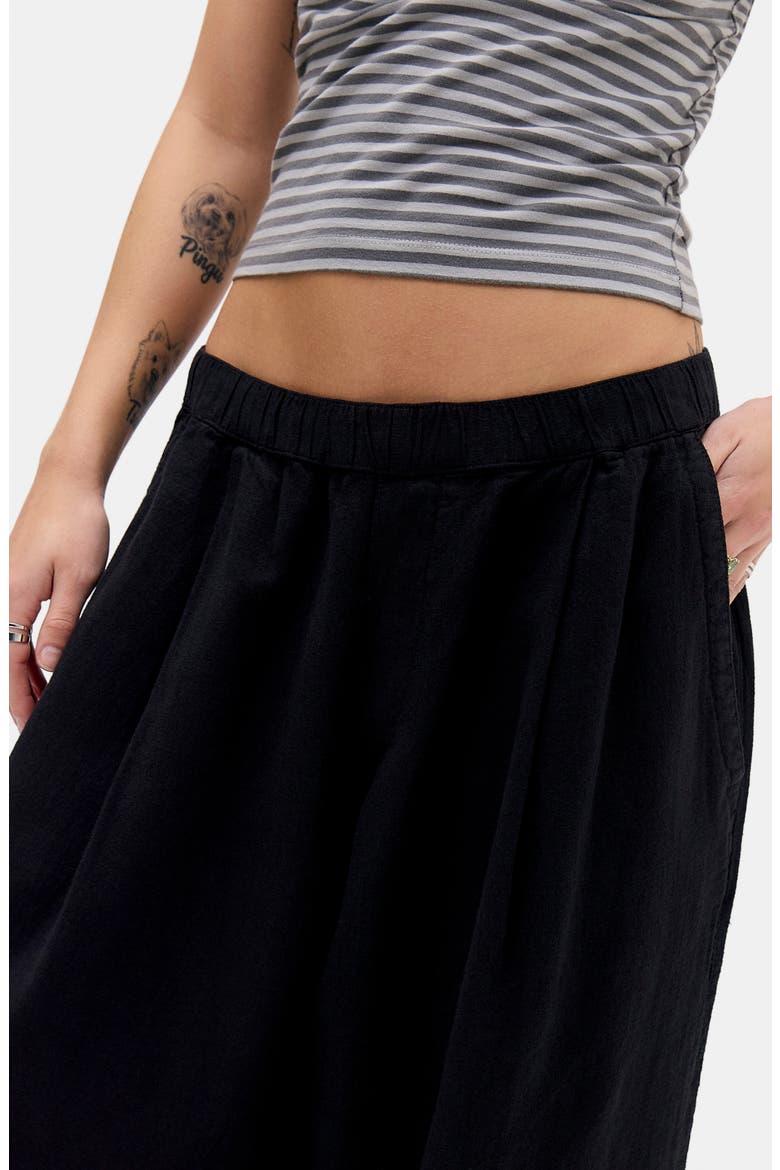 Bobbi Pleated Linen Cocoon Pants, Alternate, color, BLACK