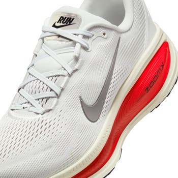 Vomero 18 Running Shoe