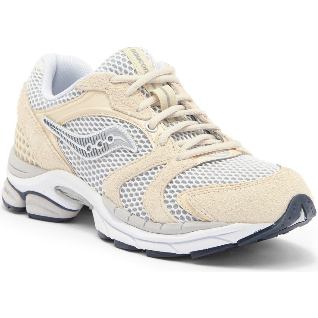 Saucony Progrid Triumph 4 Sneaker In Neutral