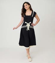 Unique Vintage Pleated Flapper Day Dress