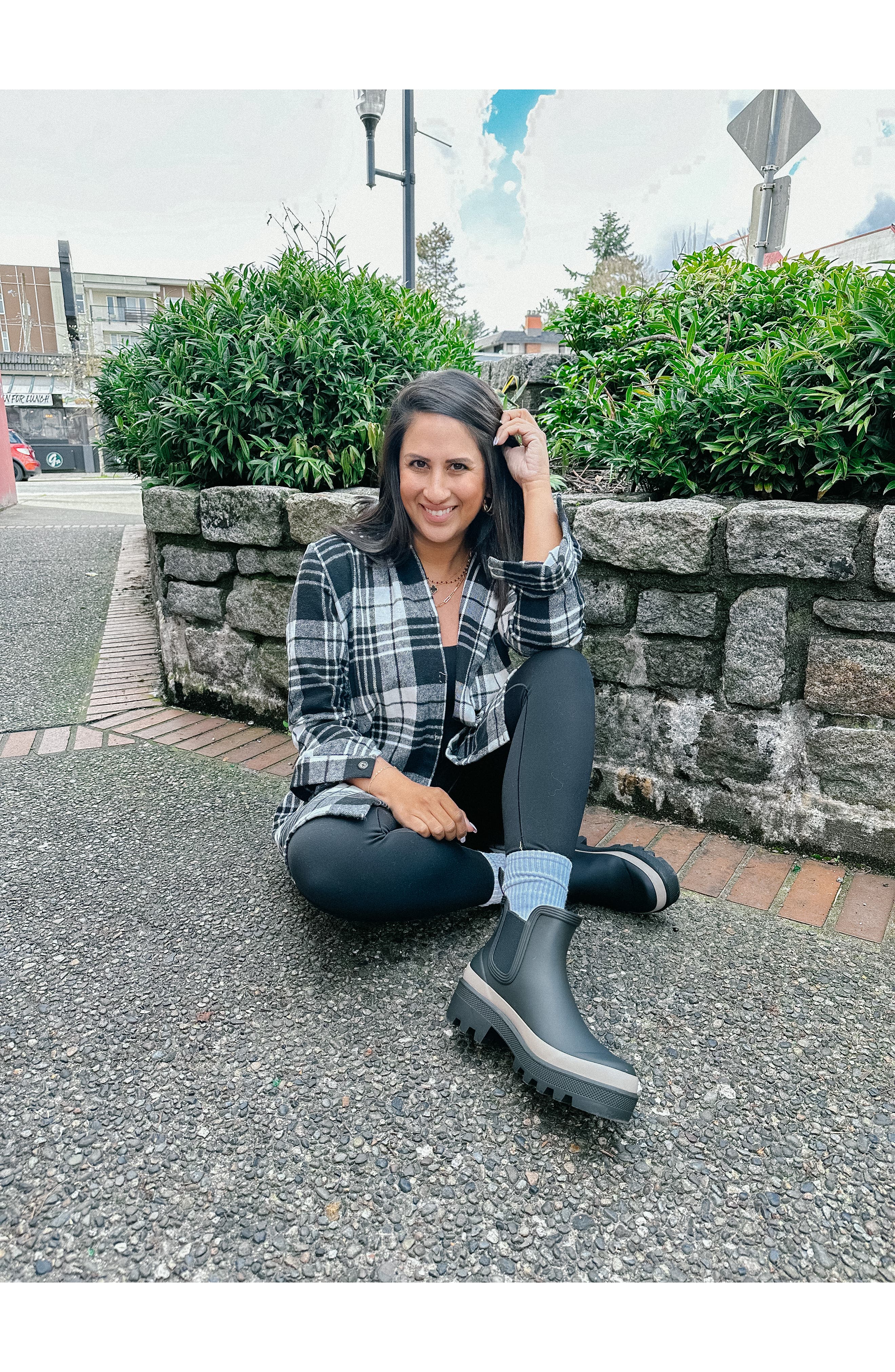 Cougar Iggy Waterproof Ankle Rain Boot, Alternate, color, 