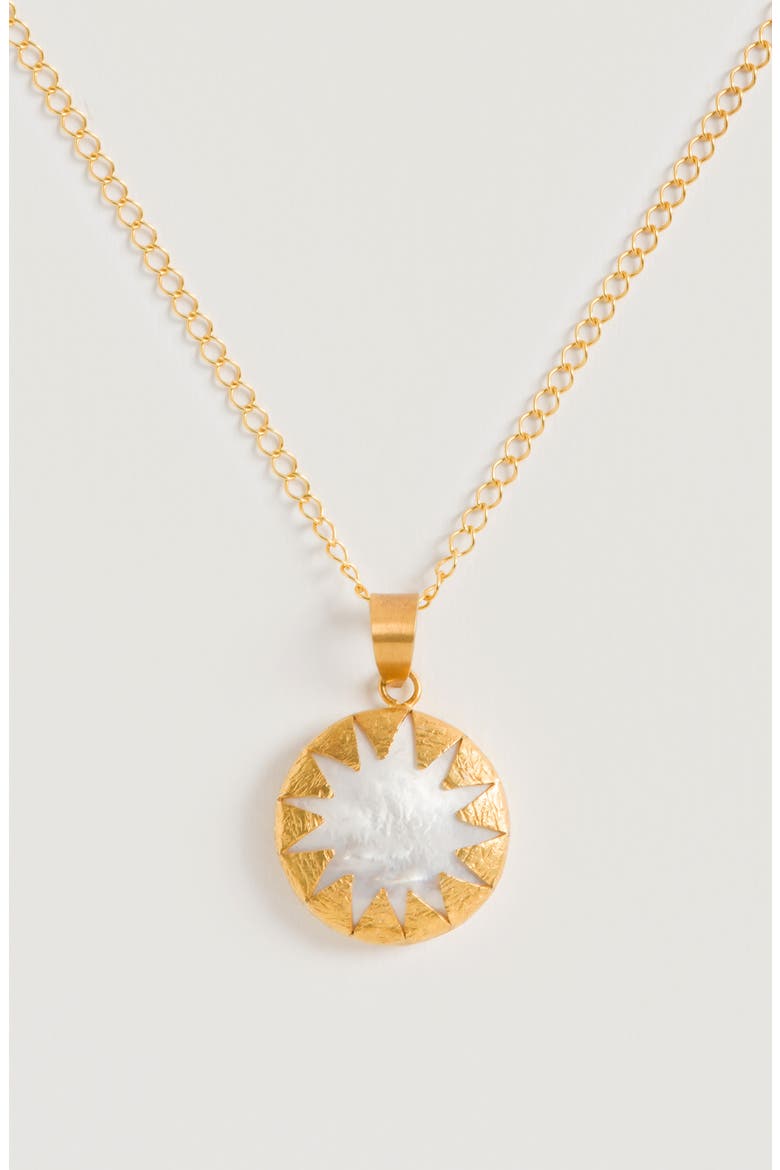 Warrioress Medallion Necklace, Alternate, color, Gold