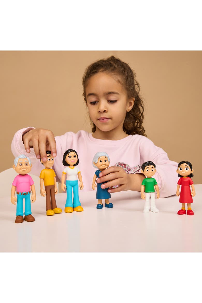 Medium-Toned Skin Family, Alternate, color, Medium Skin