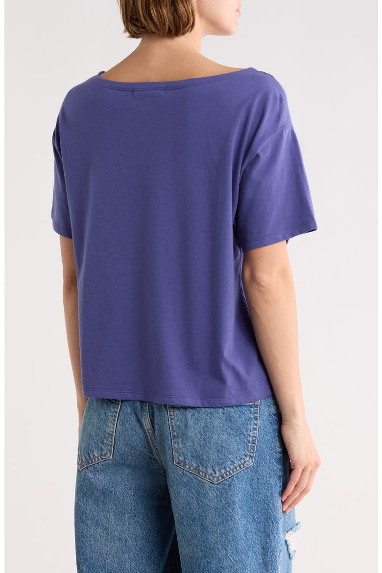 Off the Shoulder Graphic T-Shirt, Alternate, color, NAVY