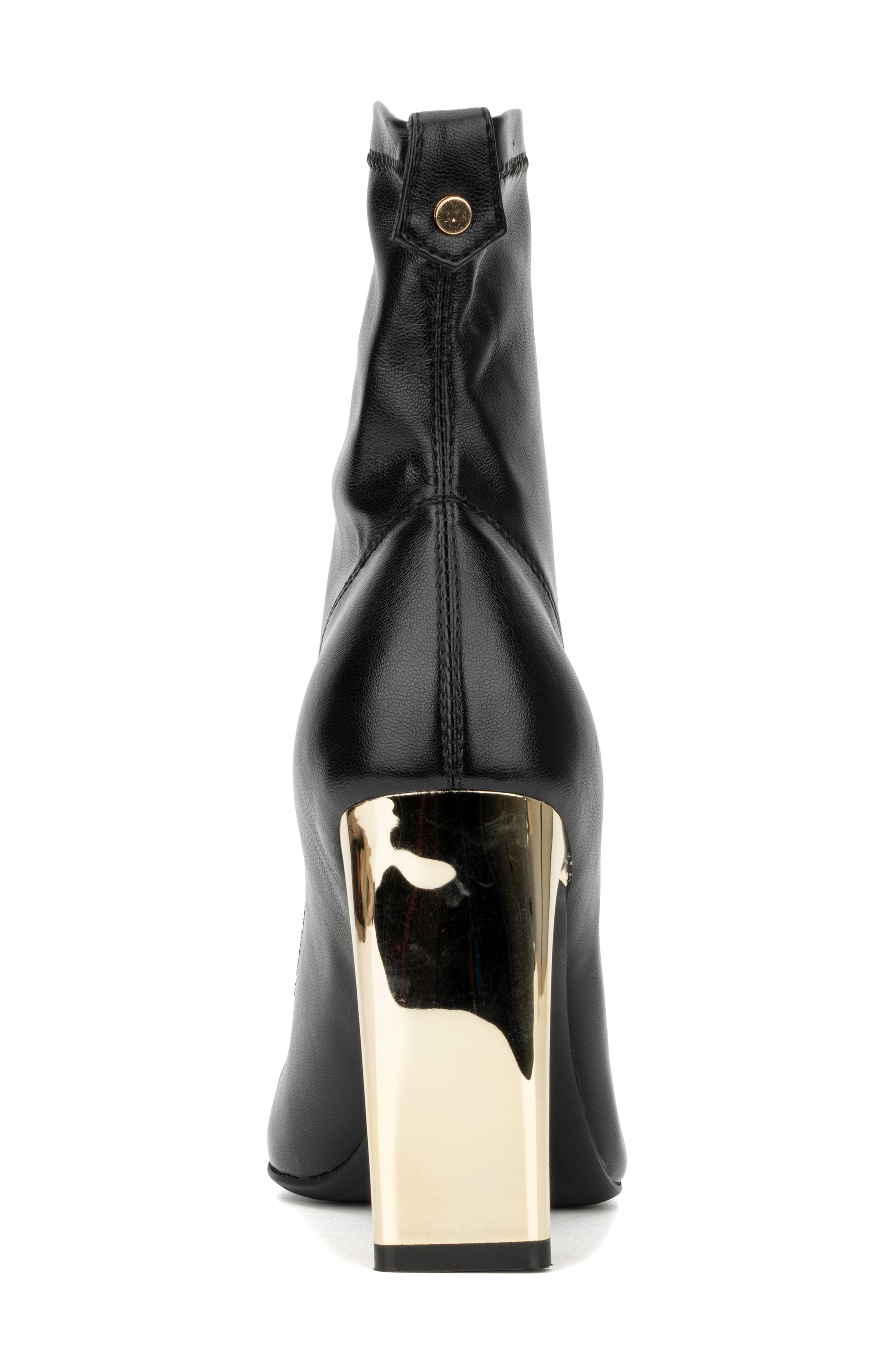 TORGEIS Chiara Square Toe Bootie, Alternate, color, Black