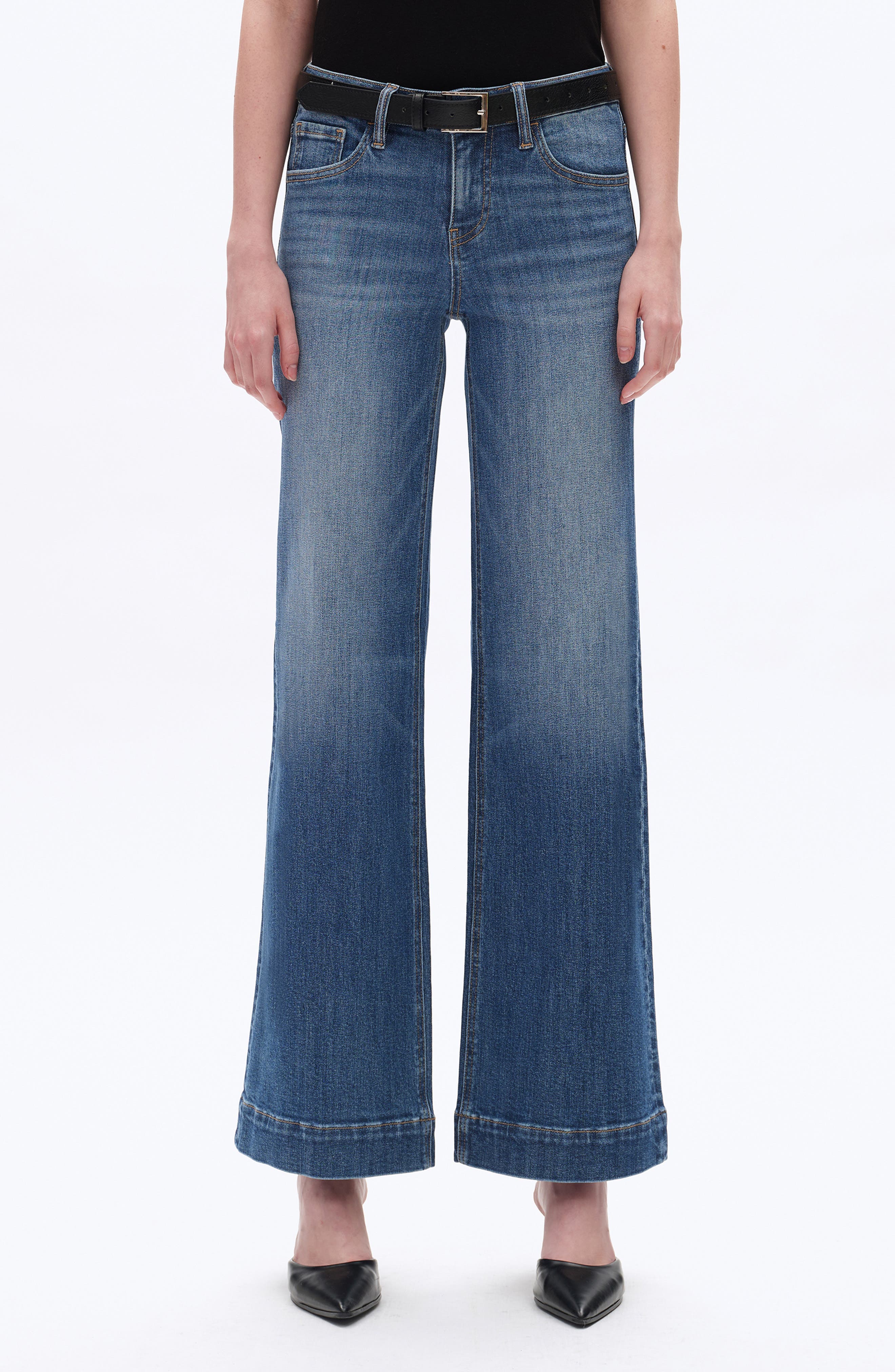 selected MEDIUM BLUE