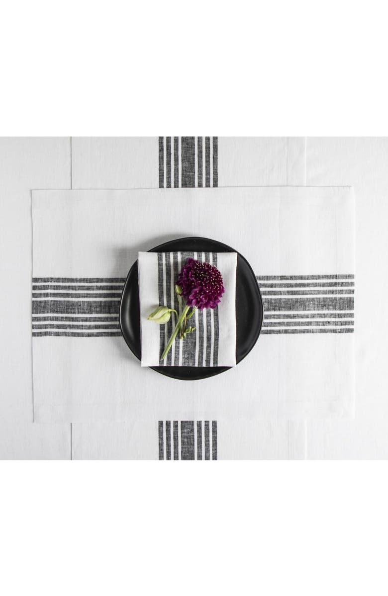 Solino Home Linen Placemats - Farmhouse, 14" x 19" Inch, Alternate, color, Black And White