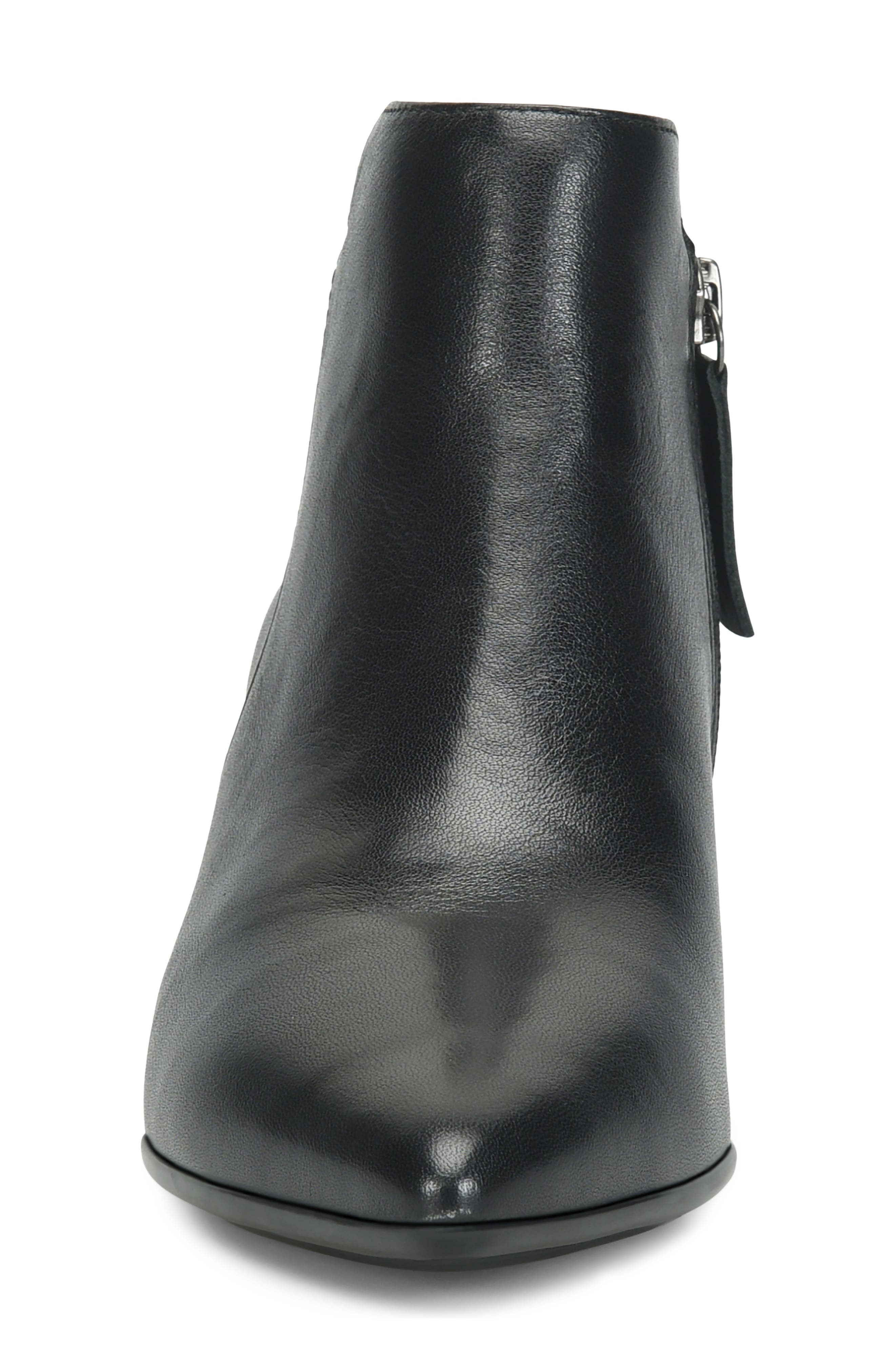 Sawyer Leather Pointed Toe Bootie, Alternate, color, BLACK