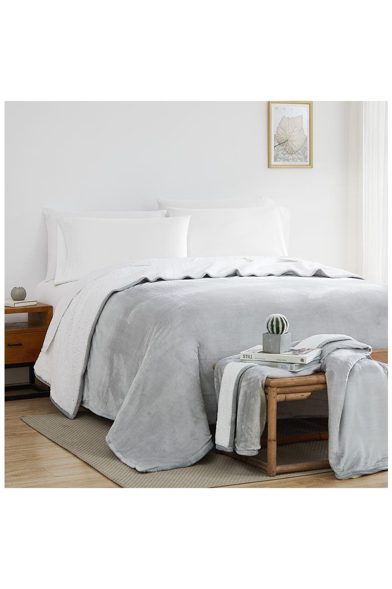 Microfleece Oversized Reversible Faux Shearling Throw Blanket, Alternate, color, GREY