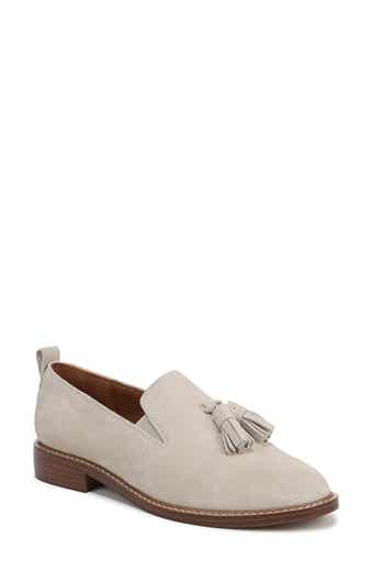 Annalee Tassel Flat
