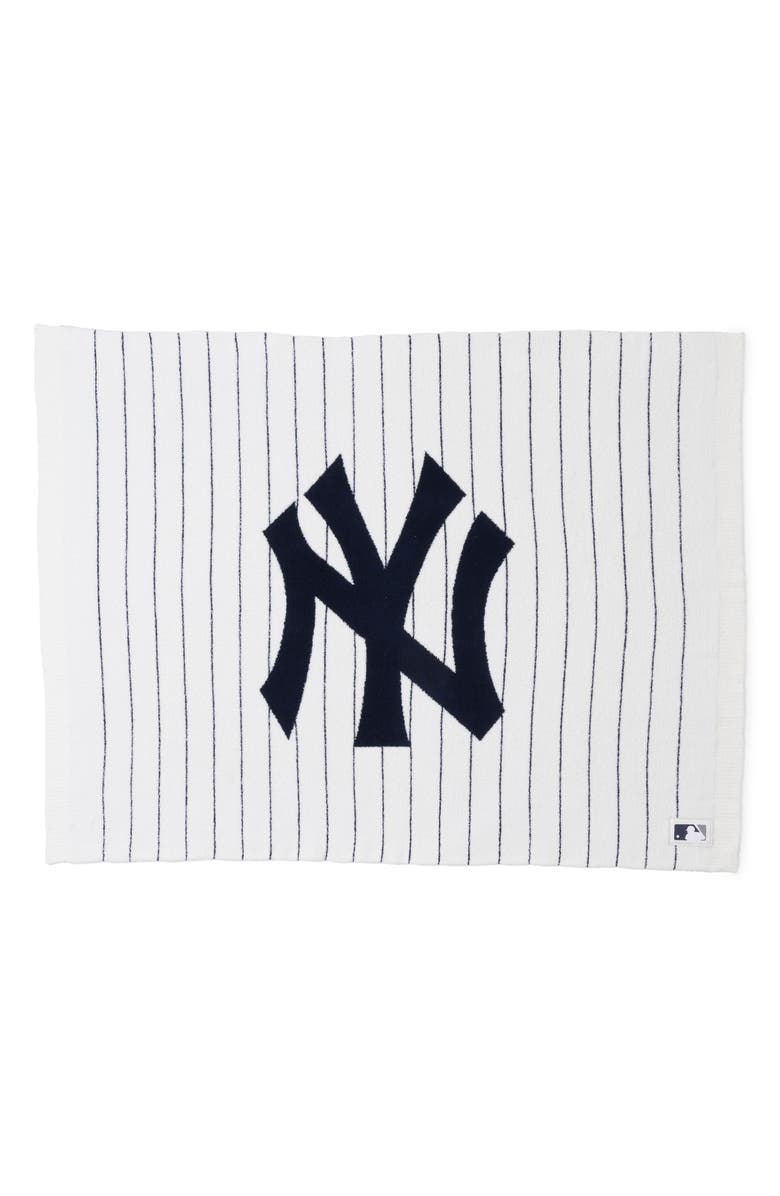 Barefoot Dreams<sup>®</sup> CozyChic<sup>®</sup> New York Yankees Throw Blanket, Main, color, Yankees Multi