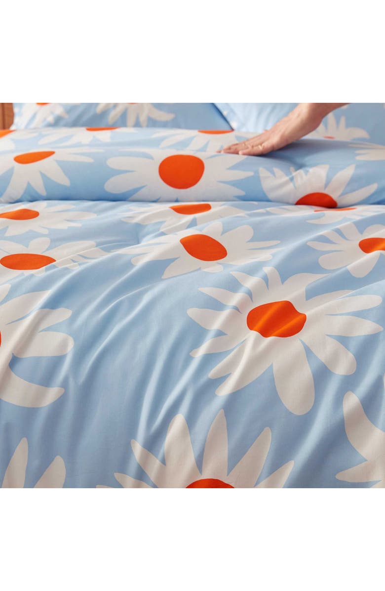 Marimekko Rakastaa Ei Rakasta Comforter & Shams Set, Alternate, color, Light Blue