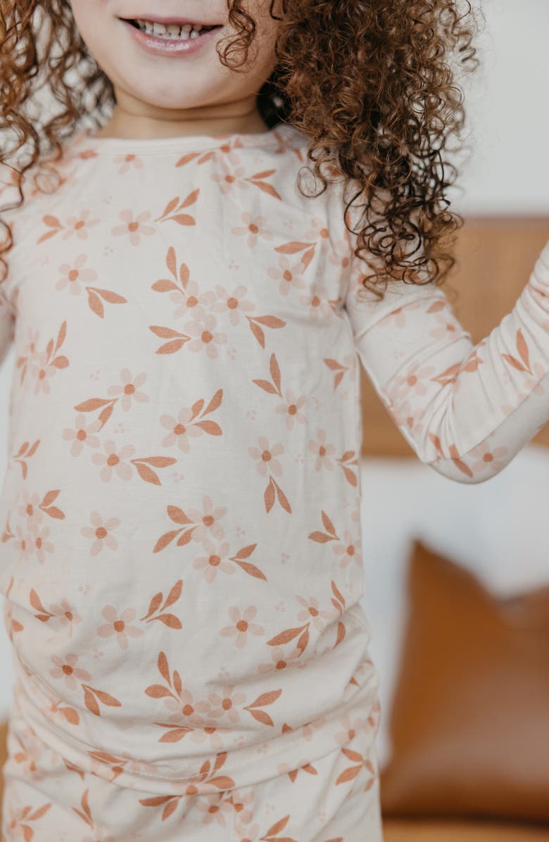 Copper Pearl Kids' Rue Fitted Long Sleeve Two-Piece Pajamas, Alternate, color, 