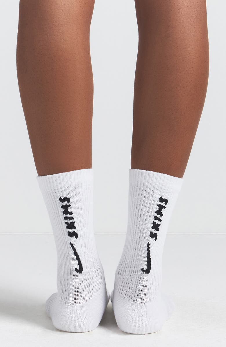 NikeSKIMS 3-Pack Dri-FIT Crew Socks, Alternate, color, Snow, Heathergray, Obsidian