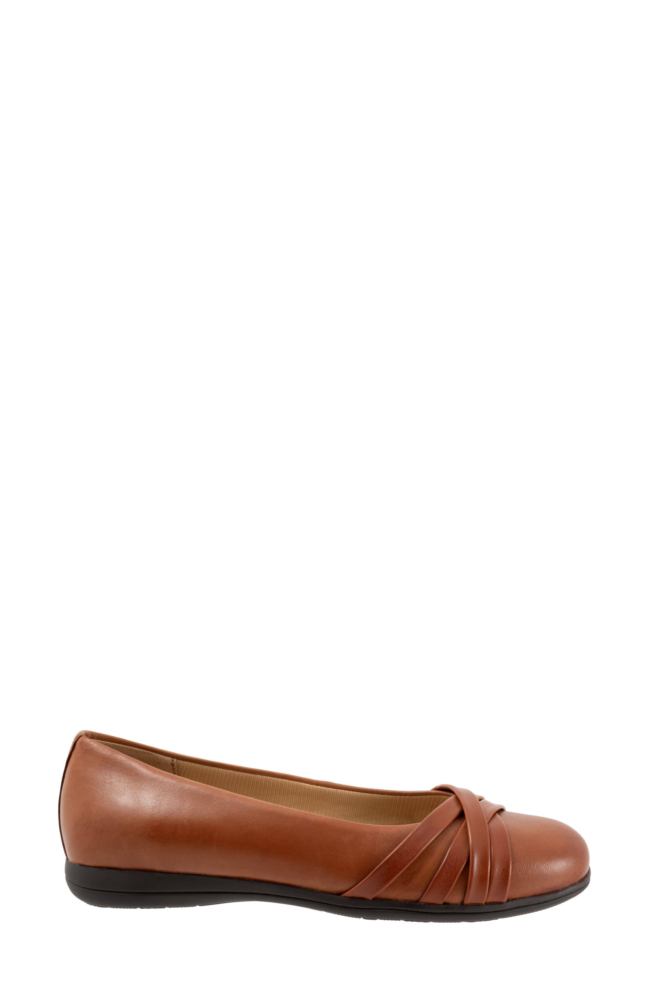 Daphne Flat, Alternate, color, LUGGAGE