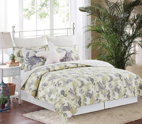 Cannon Beach Coastal Cotton Quilt Set  - Reversible and Machine Washable