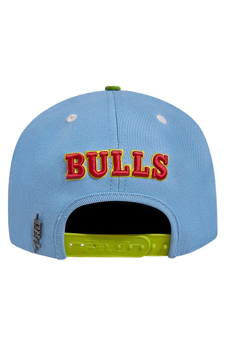 PRO STANDARD Men's Pro Standard Light Blue/Green Chicago Bulls Retro Program 2-Tone Snapback Hat, Alternate, color, Light Blue