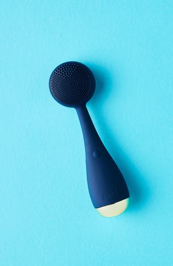 Clean Facial Cleansing Device