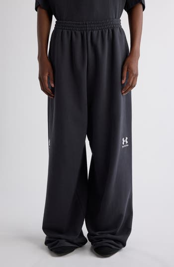 すぐにお届け♪ BALENCIAGA UA BAGGY SWEATPANTS BLACK Balenciaga x Under Armour Baggy Sweatpants | Nordstrom