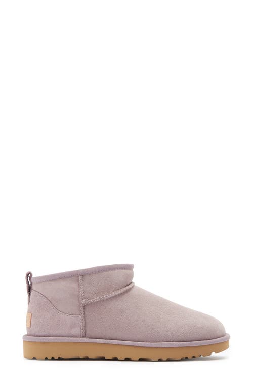 UGG(R) UGG(R) ULTRA MINI CLASSIC BOOT