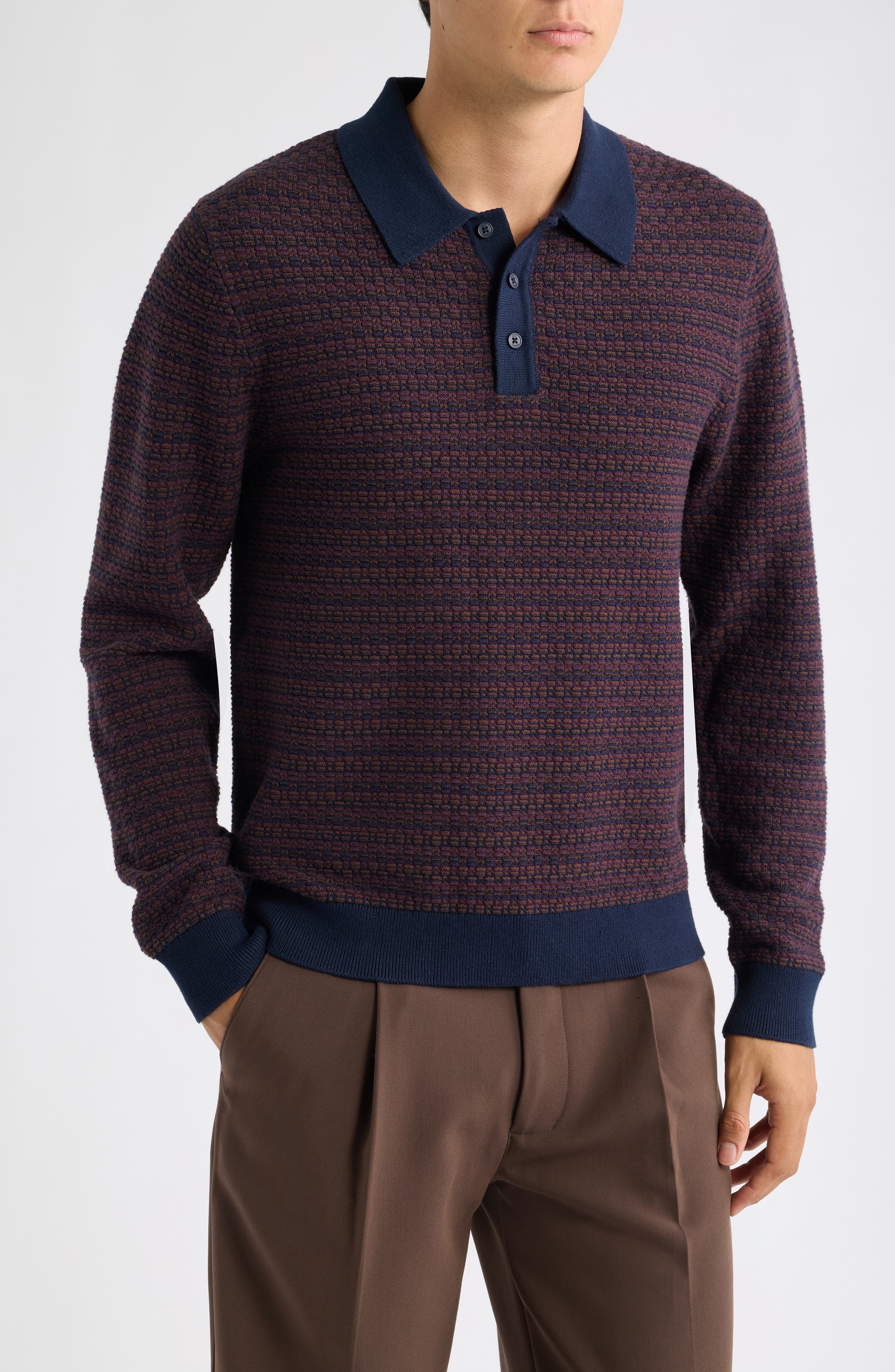 selected BROWN / NAVY