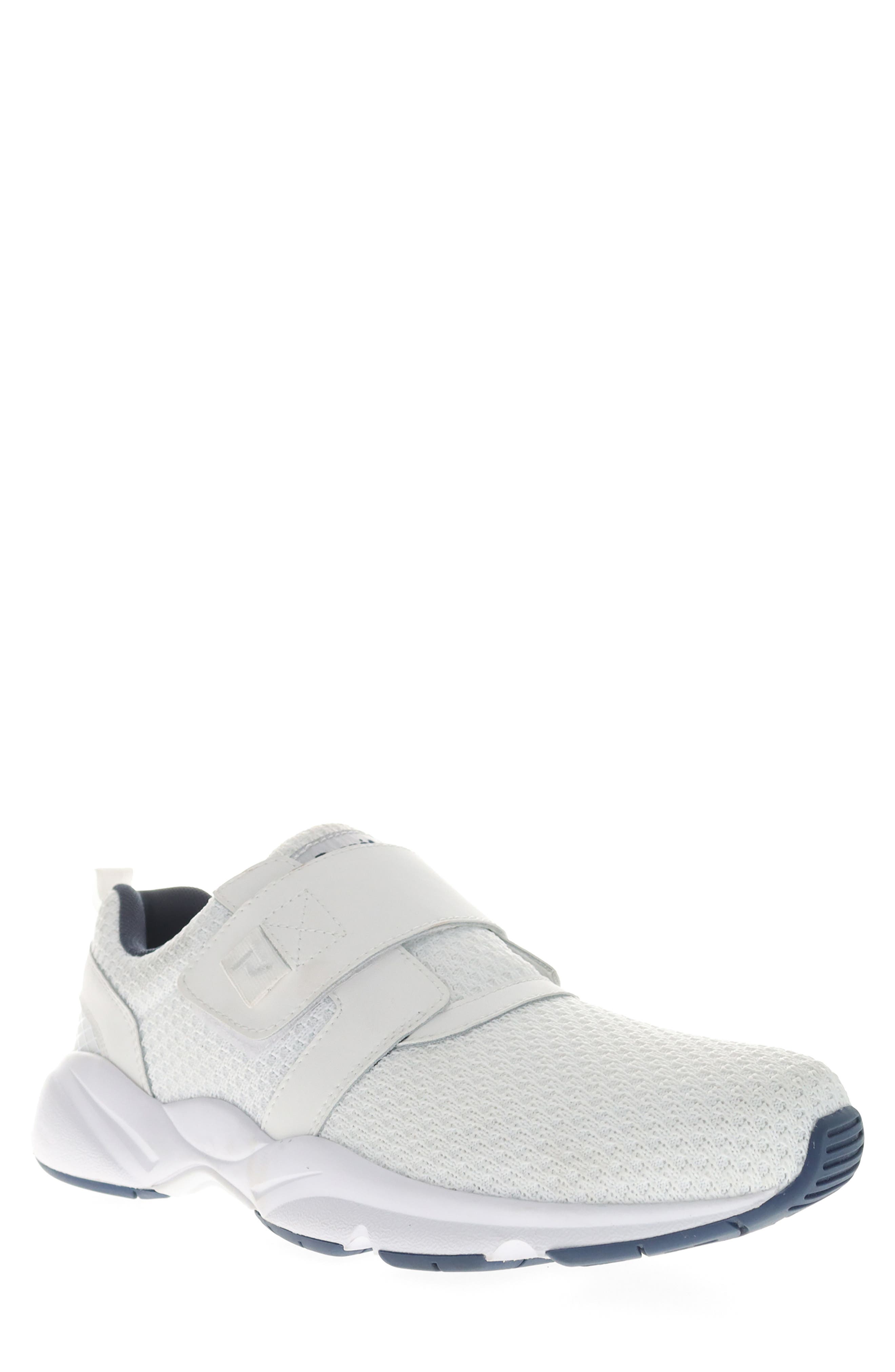 Propét Stability X Strap Sneaker