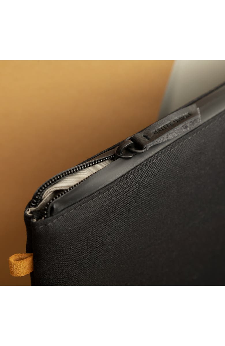 Native Union W.F.A Sleeve for MacBook, Alternate, color, Black 16"