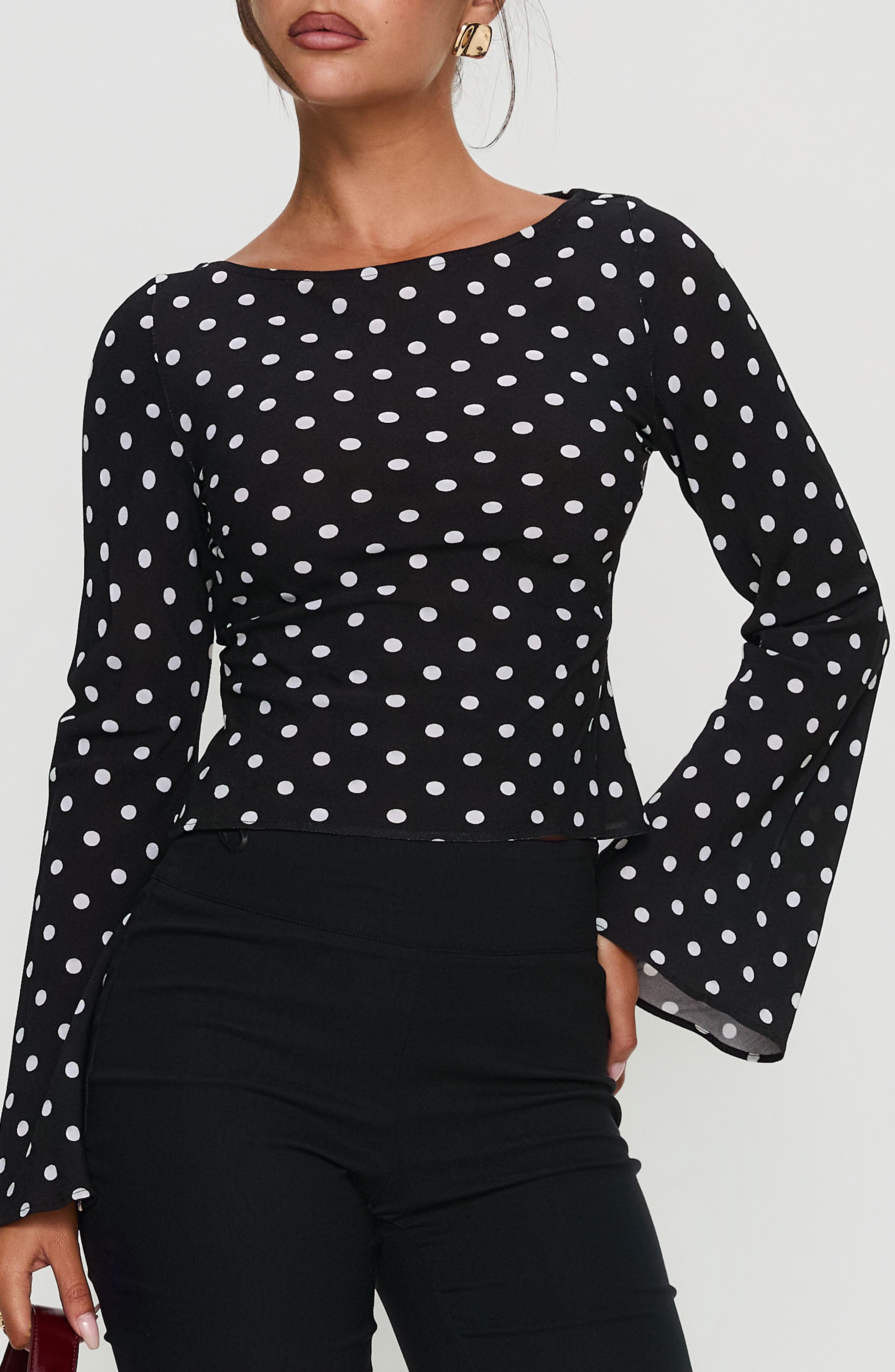 Lady Lady Backless Long Sleeve Top