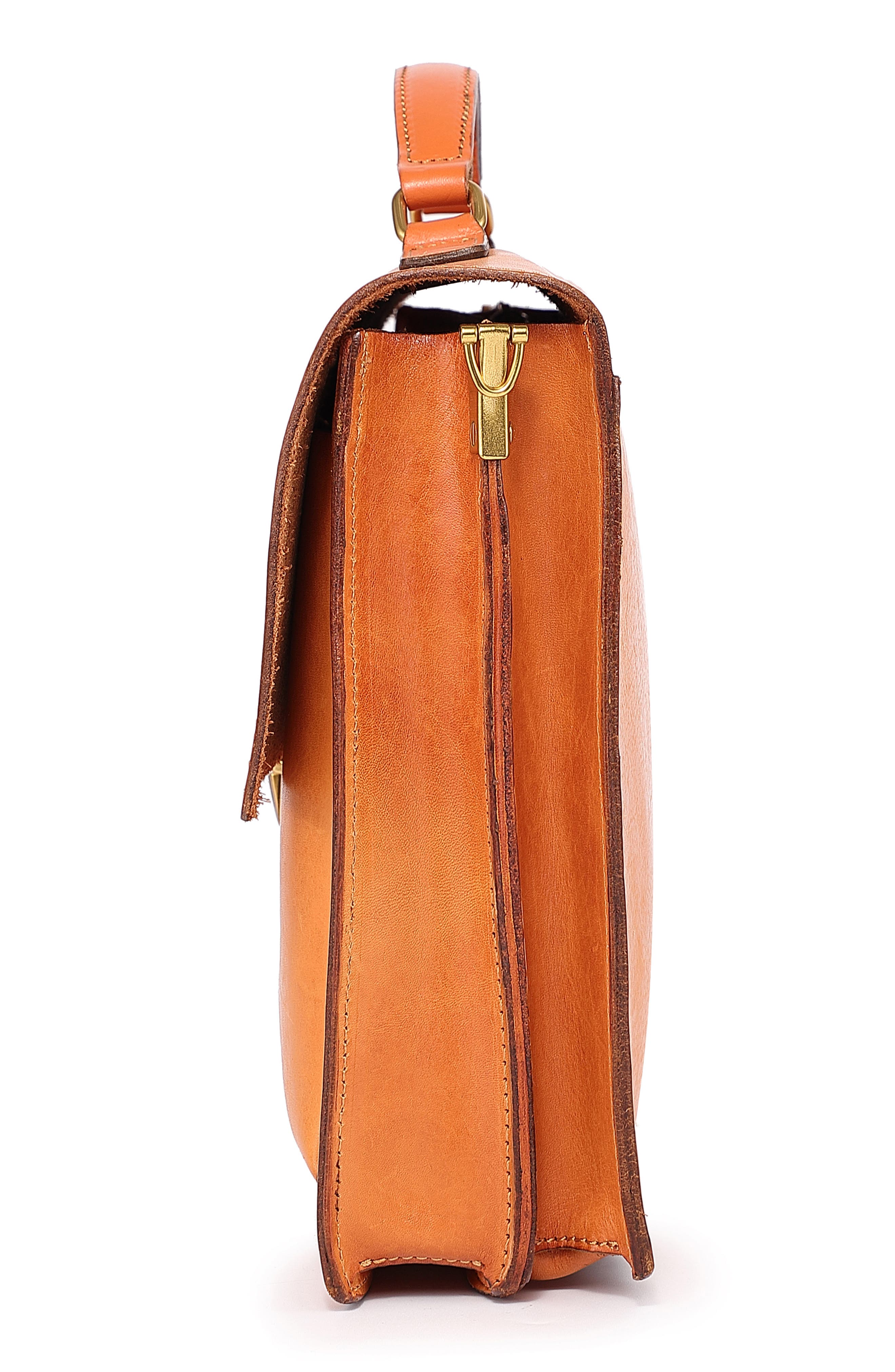 OLD TREND Laurel Messenger Bag, Alternate, color, Caramel