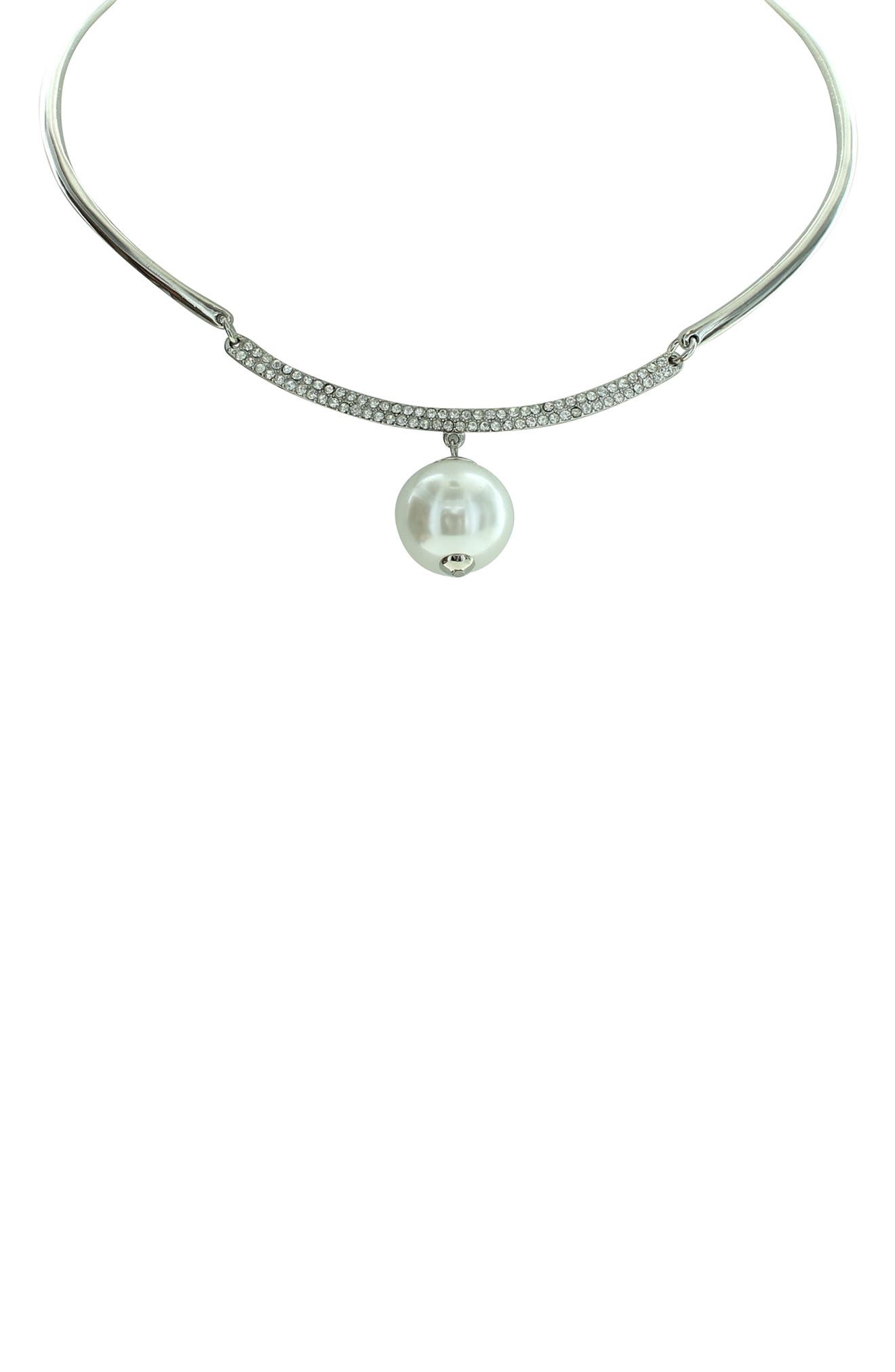 OLIVIA WELLES Nikki Iced Imitation Pearl Choker Necklace