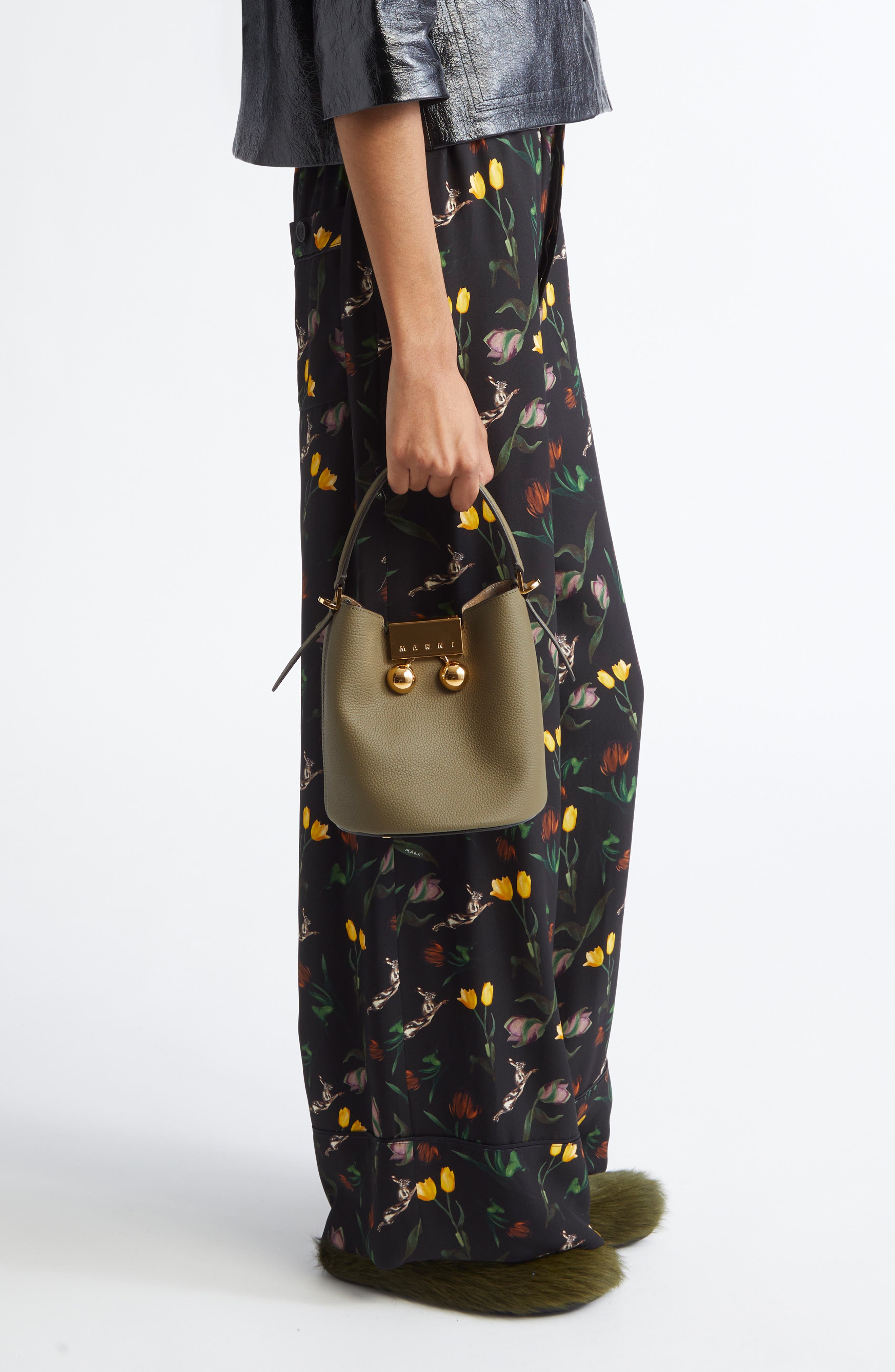 Marni Trunkaroo Leather Bucket Bag, Alternate, color, 376 - Sage