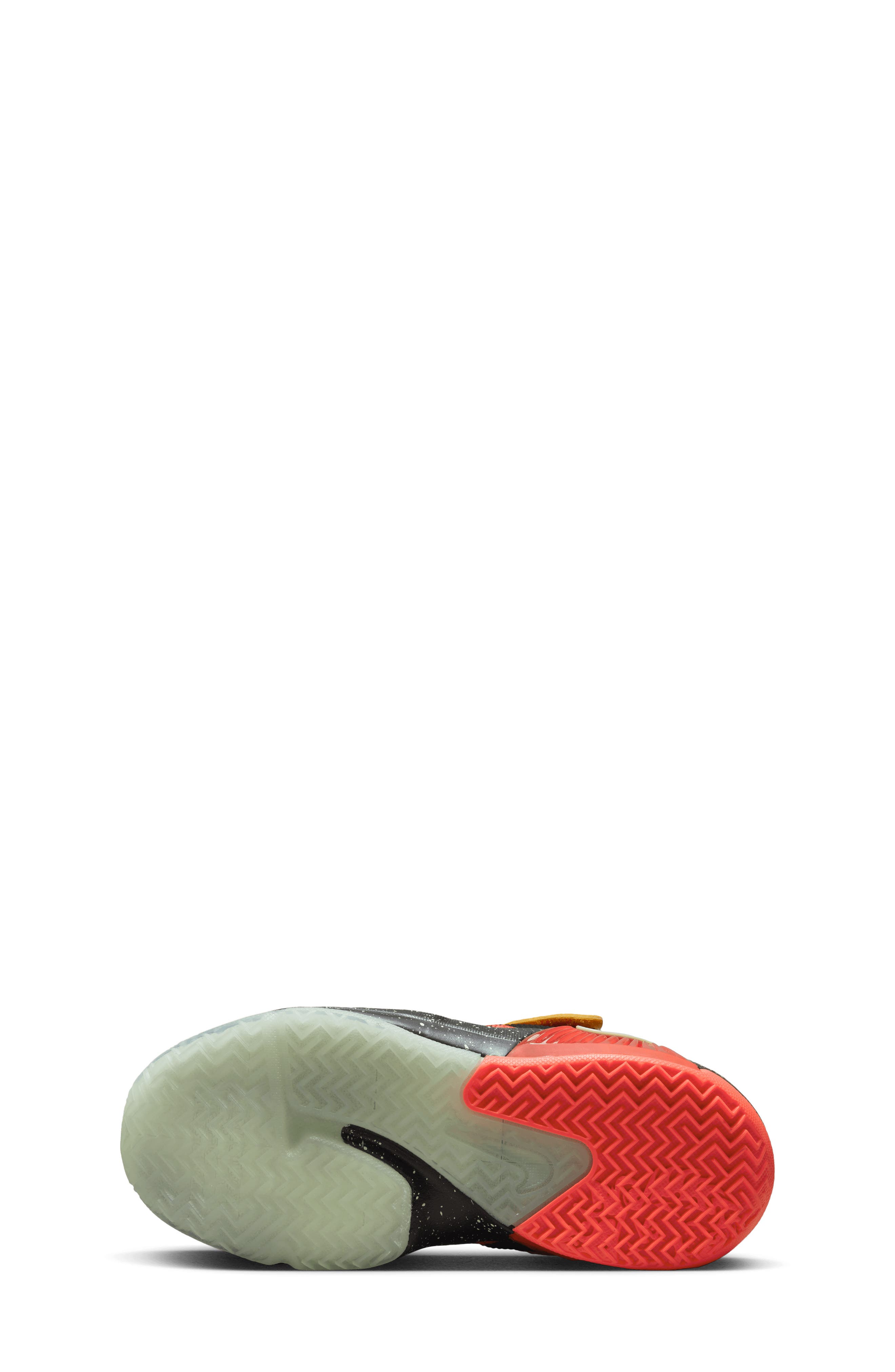 Nike Kids' LeBron Witness 7 Basketball Shoe, Alternate, color, 