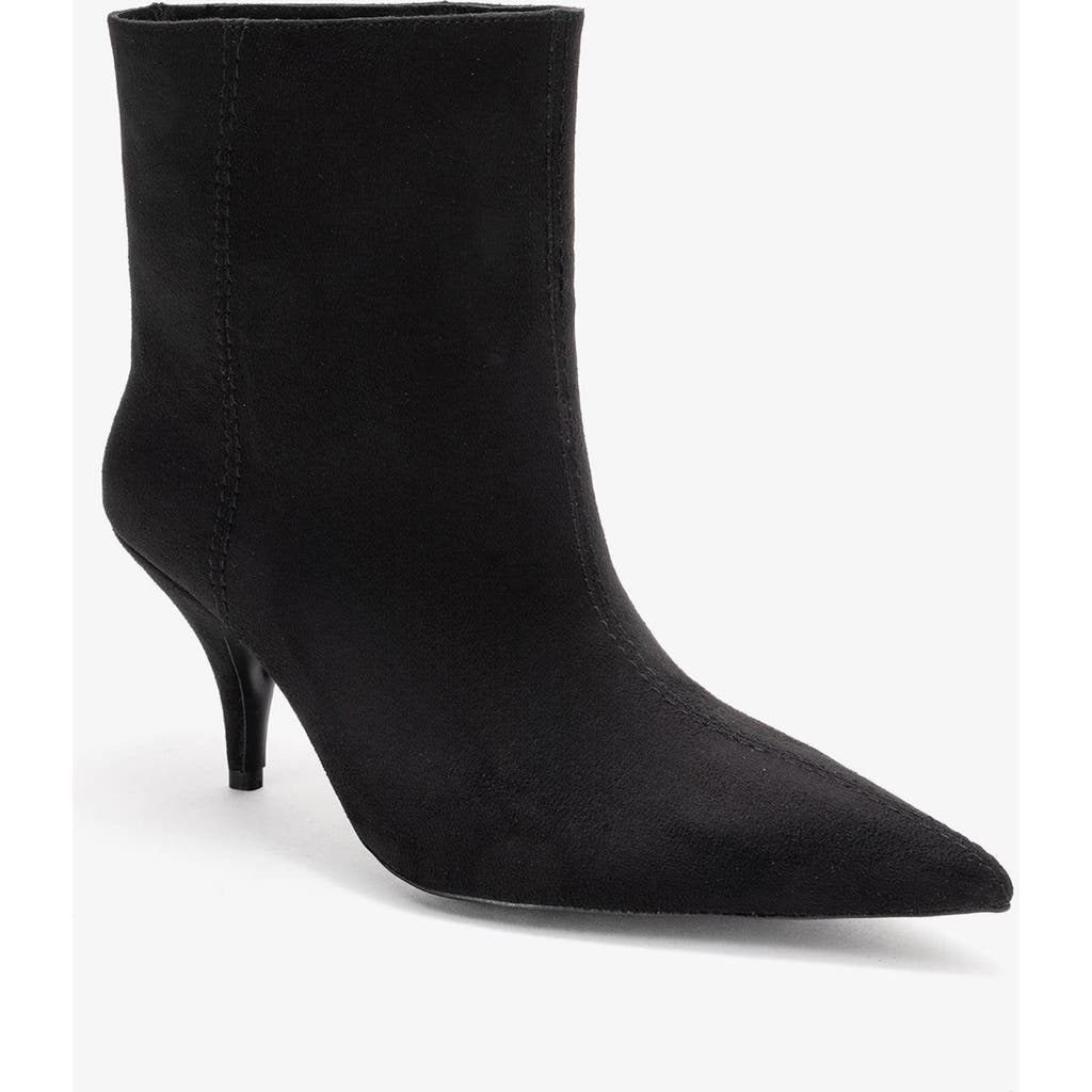 Prologue Shoes Brivelle Pointed Toe Boot In Black