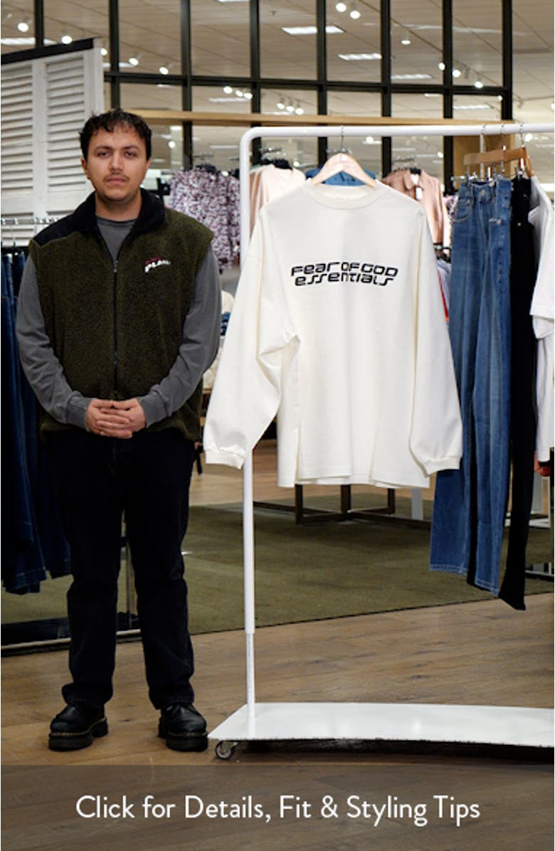 '90s Fit Long Sleeve Logo Graphic T-Shirt, sales video thumbnail