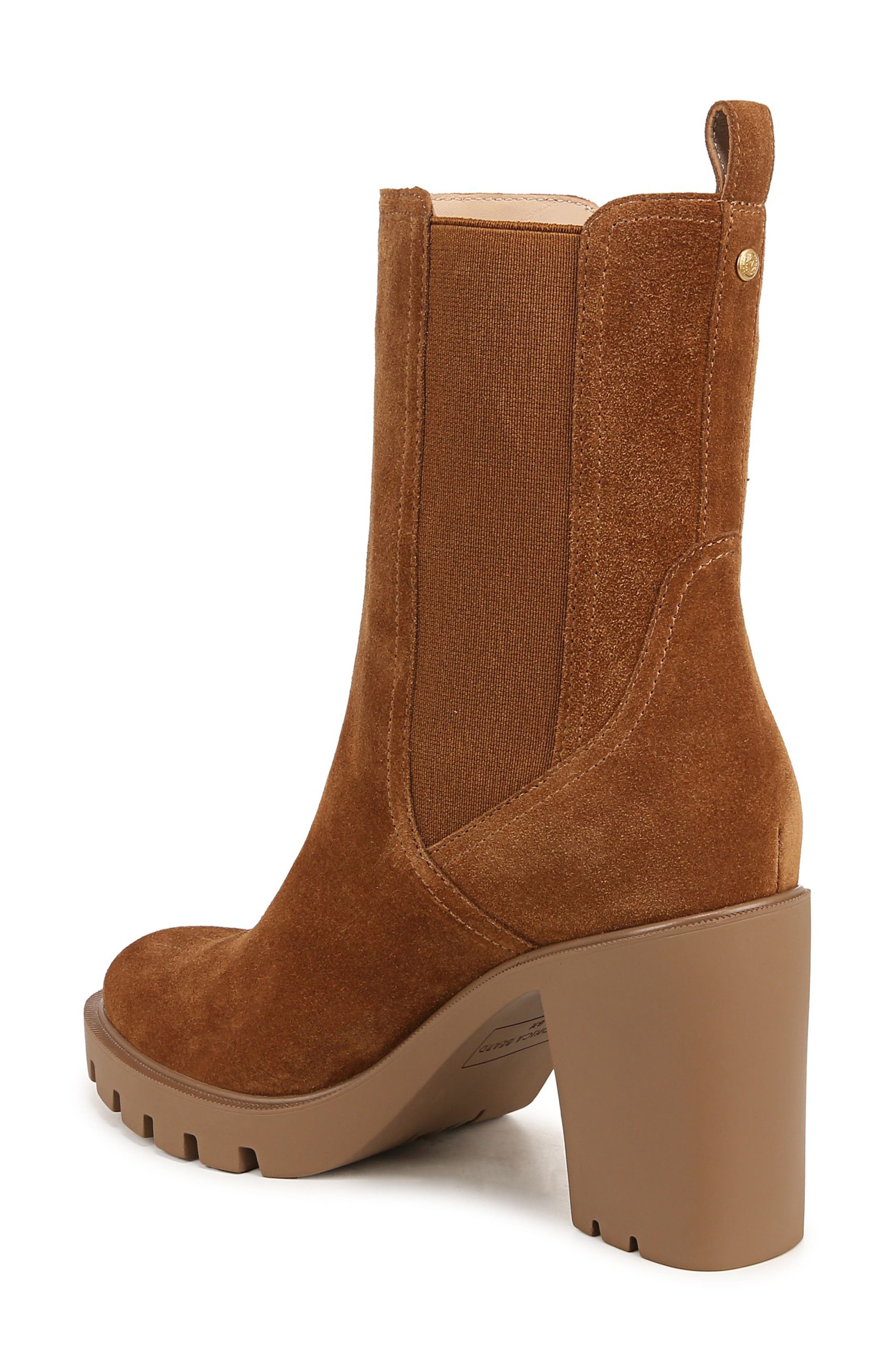 Riley Lug Sole Chelsea Boot