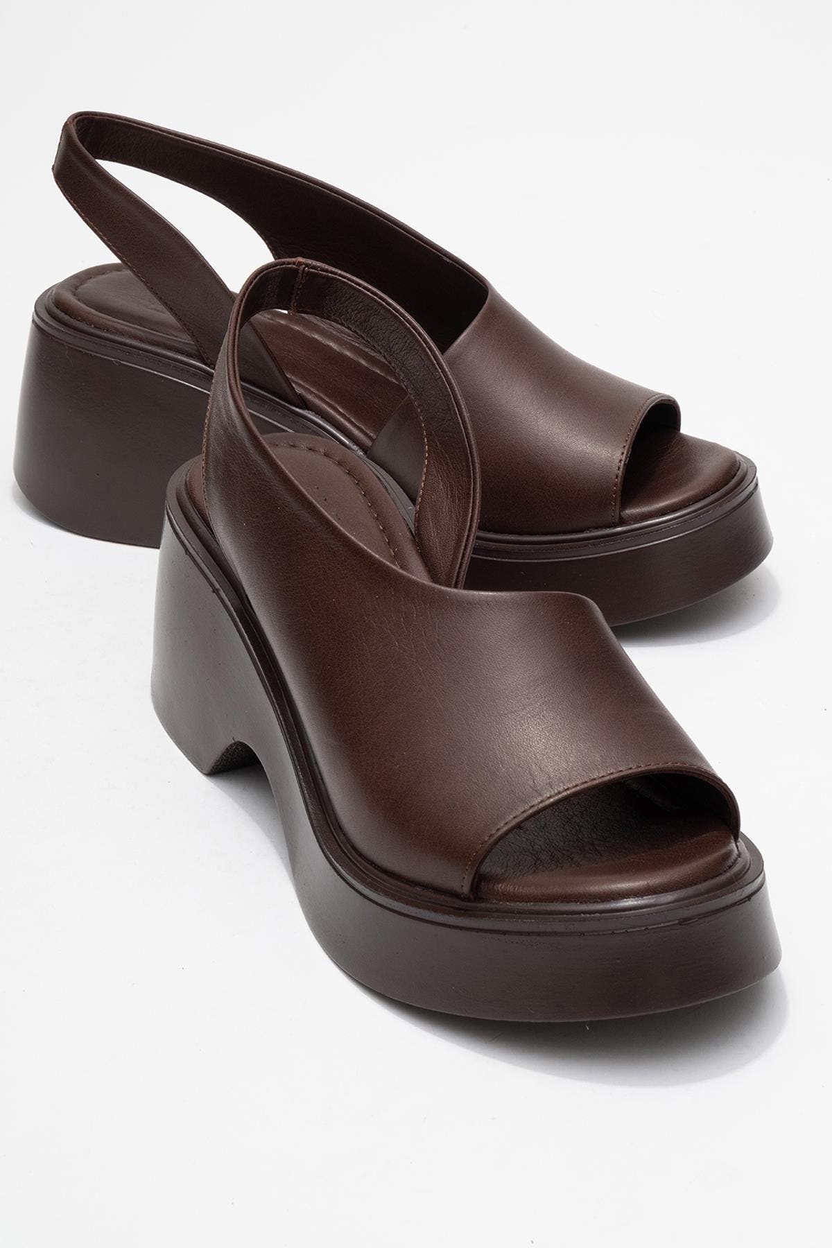 ROY Leather Wedge Sandal, Alternate, color, Brown
