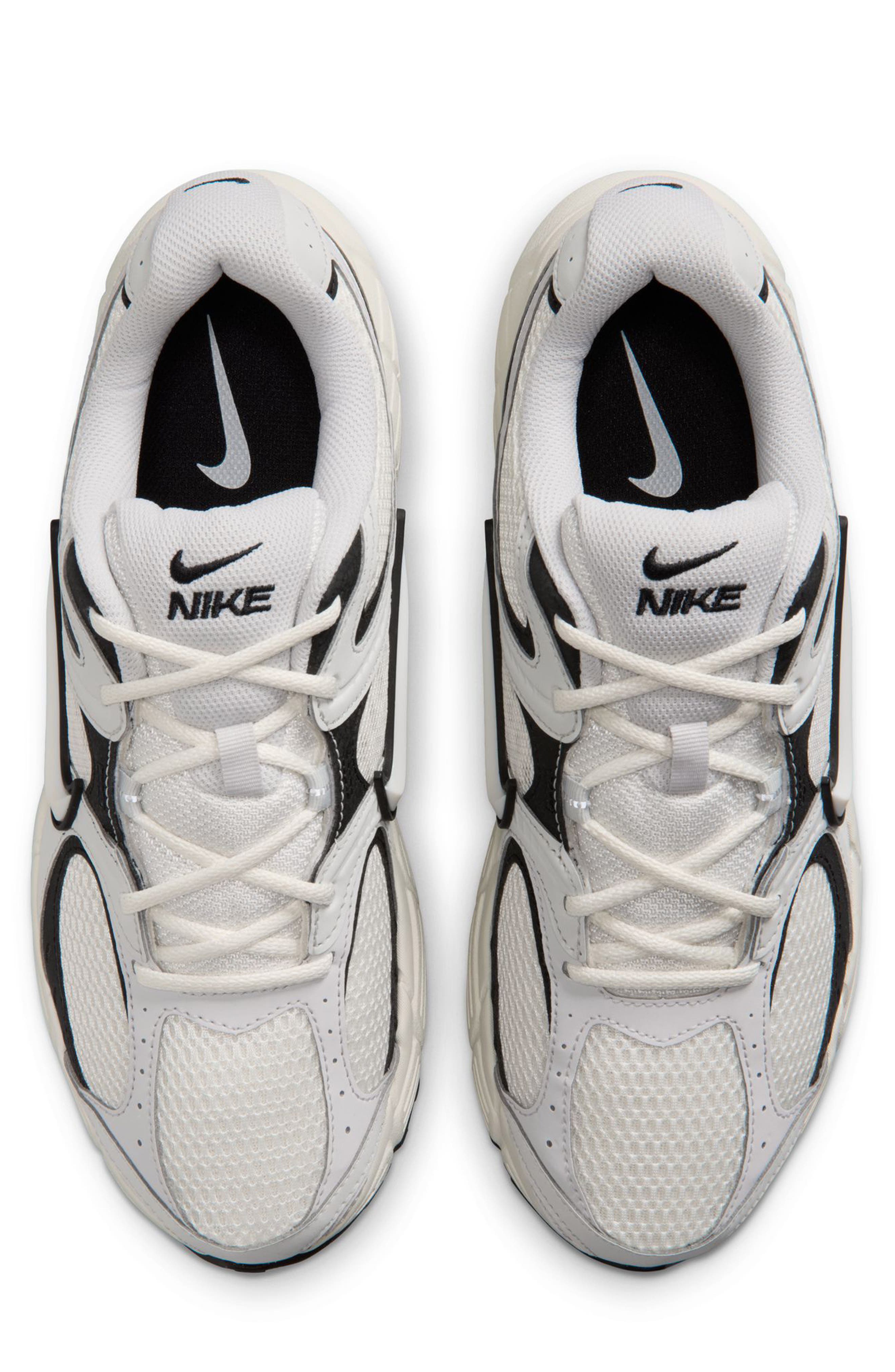 V5 RNR Running Shoe, Alternate, color, SAIL/ VAST GREY