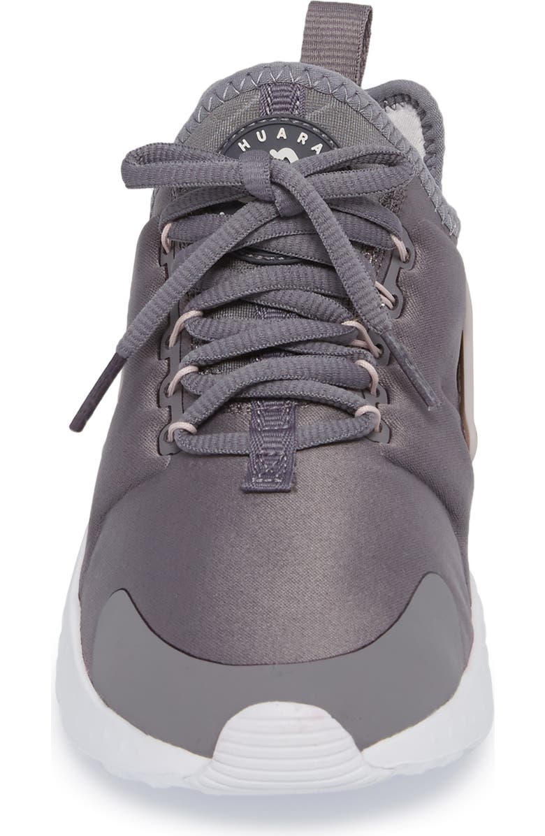 Nike Air Huarache Sneaker, Alternate, color,