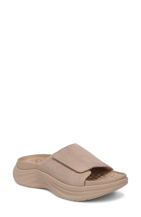 Feel Calm Slide Sandal (Women)