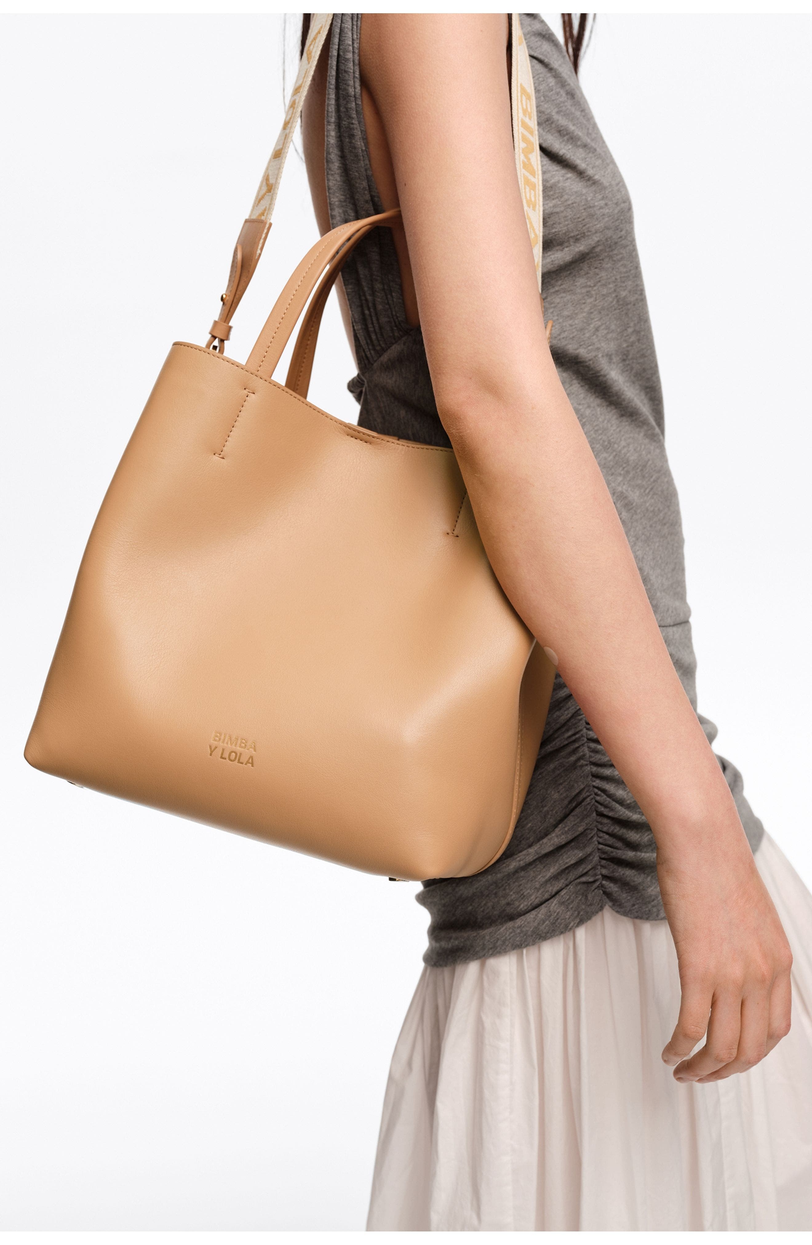 Bimba y Lola Medium Leather Chihuahua bag, Alternate, color, Hazelnut