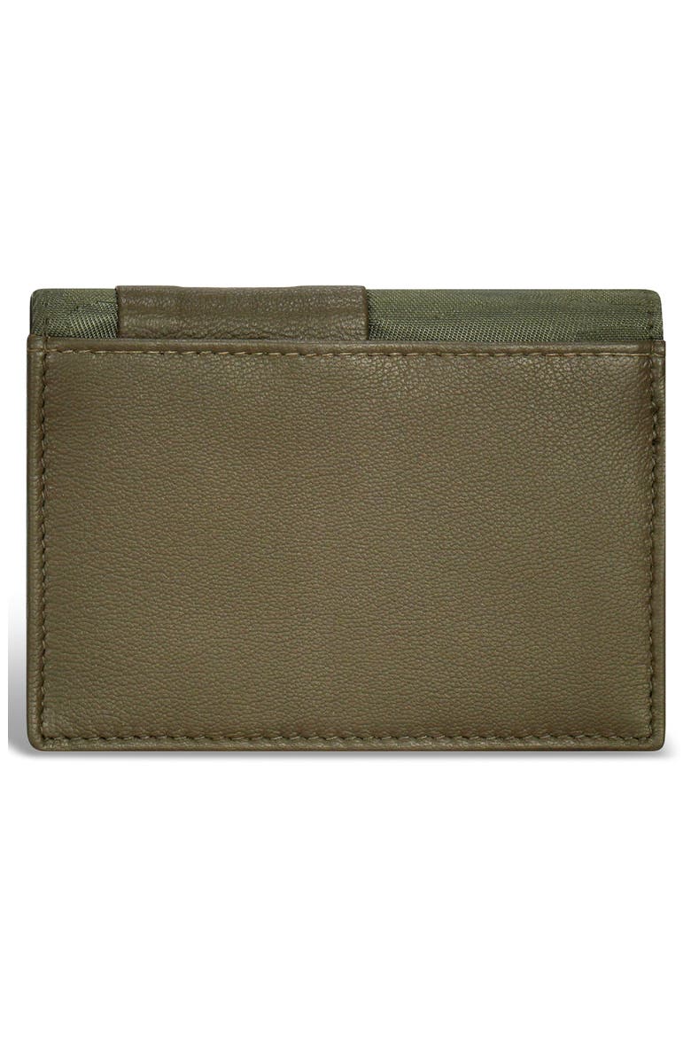 Cam Cardholder, Alternate, color, GREEN
