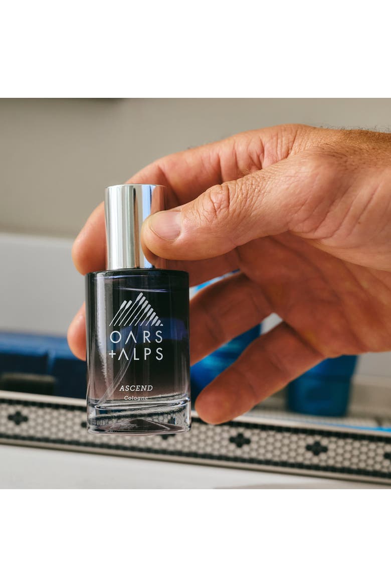 Ascend Cologne, Alternate, color, Blue