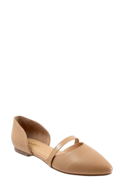 Trotters Emory D'orsay Pointed Toe Flat In Beige